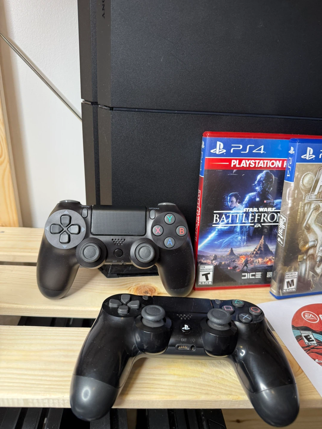 PlayStation 4 with games - photo 4