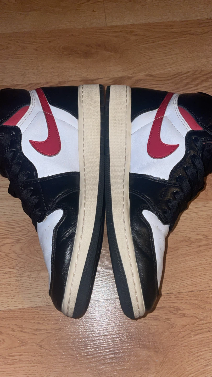 Size 6.5y Air Jordan 1 high 15$ - photo 4