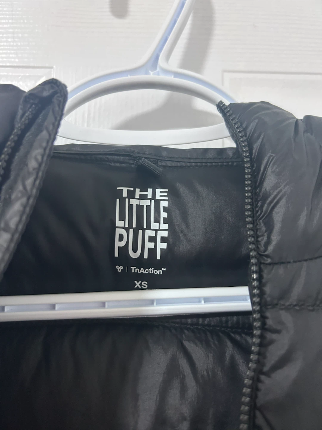 The Aritzia Little Puff Puffer Jacket XS - photo 2