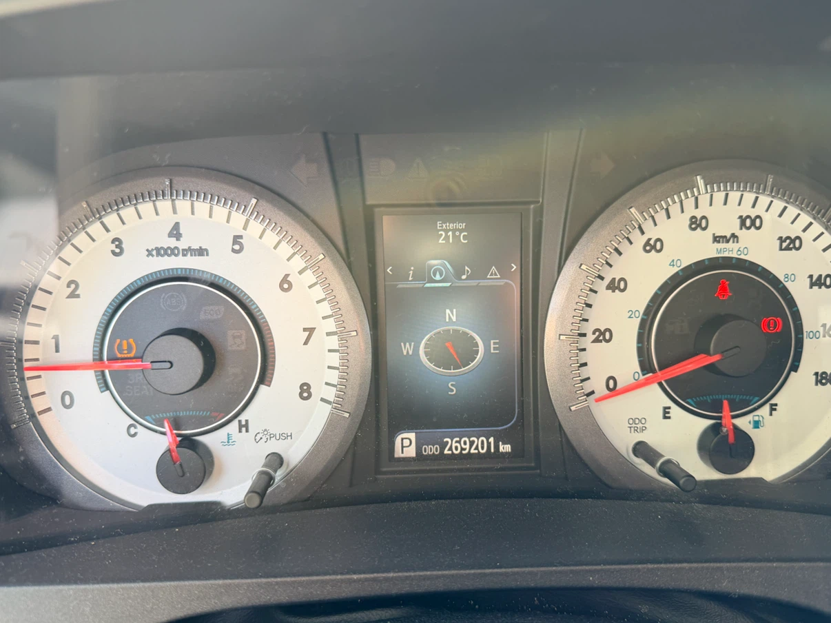 2015 Toyota Sienna SE - photo 5