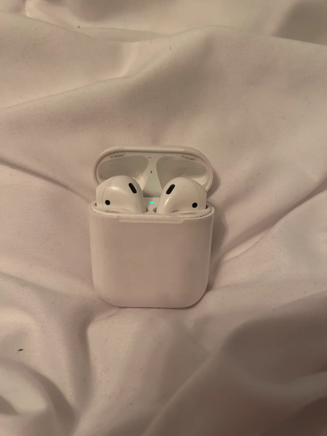 Apple AirPods
