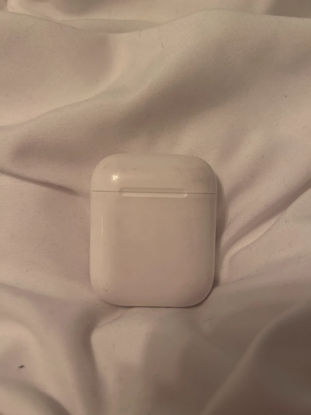 Apple AirPods - photo 2