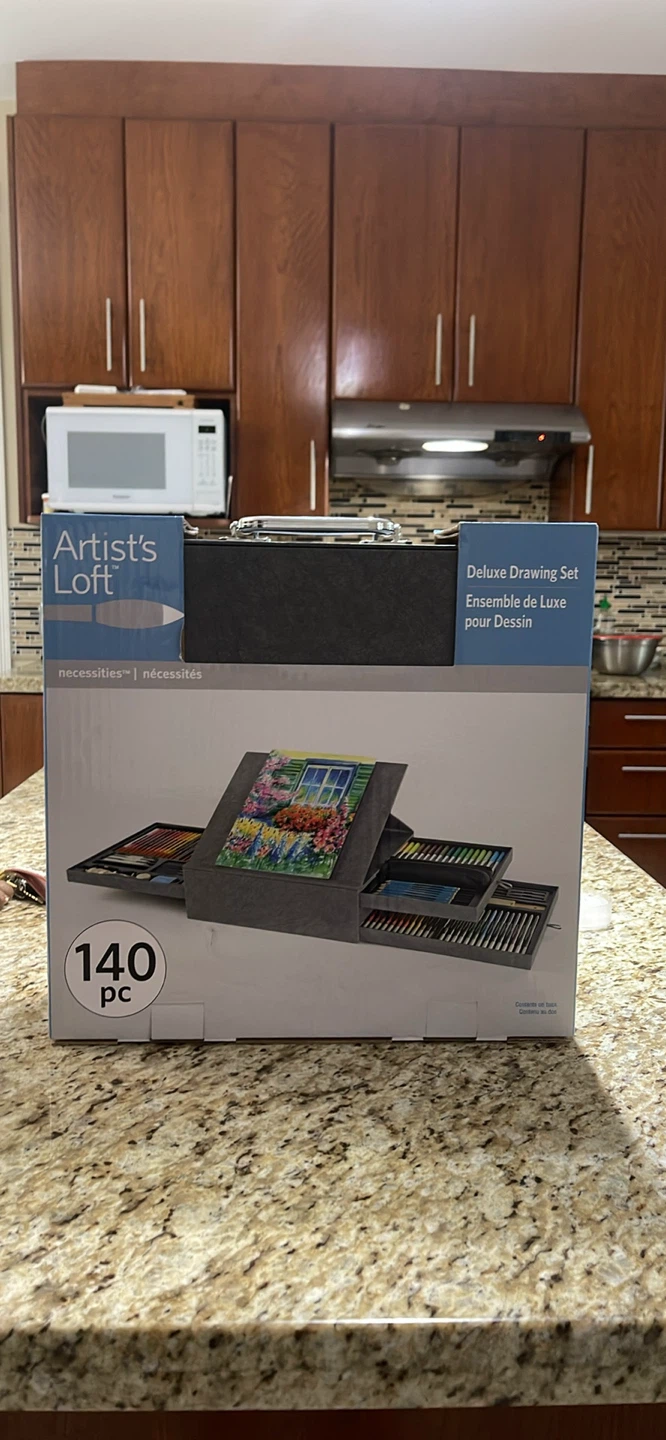 Artist's Loft 140 pc Deluxe Drawing Set