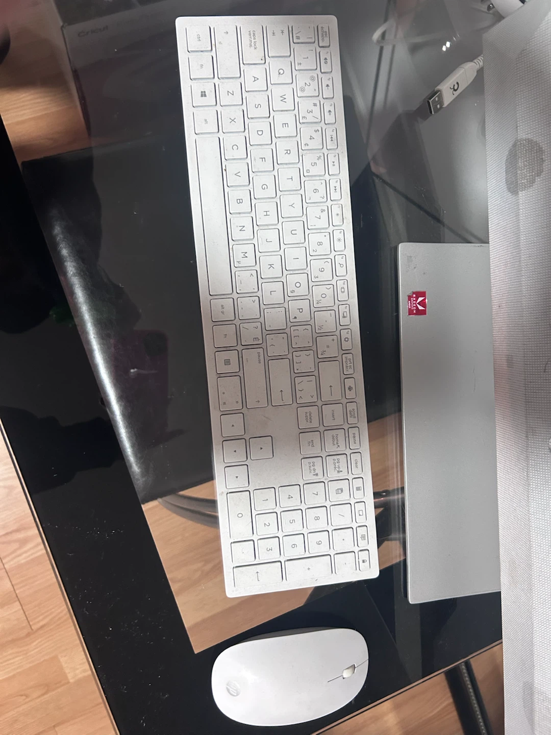 HP All-in-One Computer with Keyboard and Mouse - photo 2