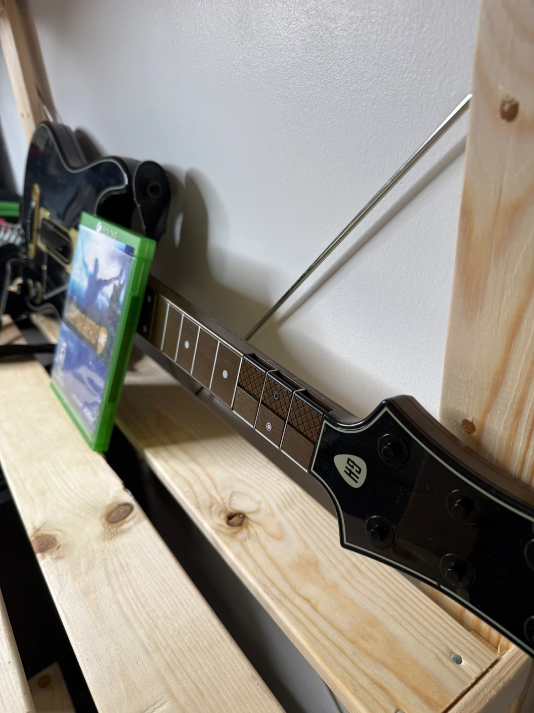 Guitar hero bundle Xbox One - photo 3