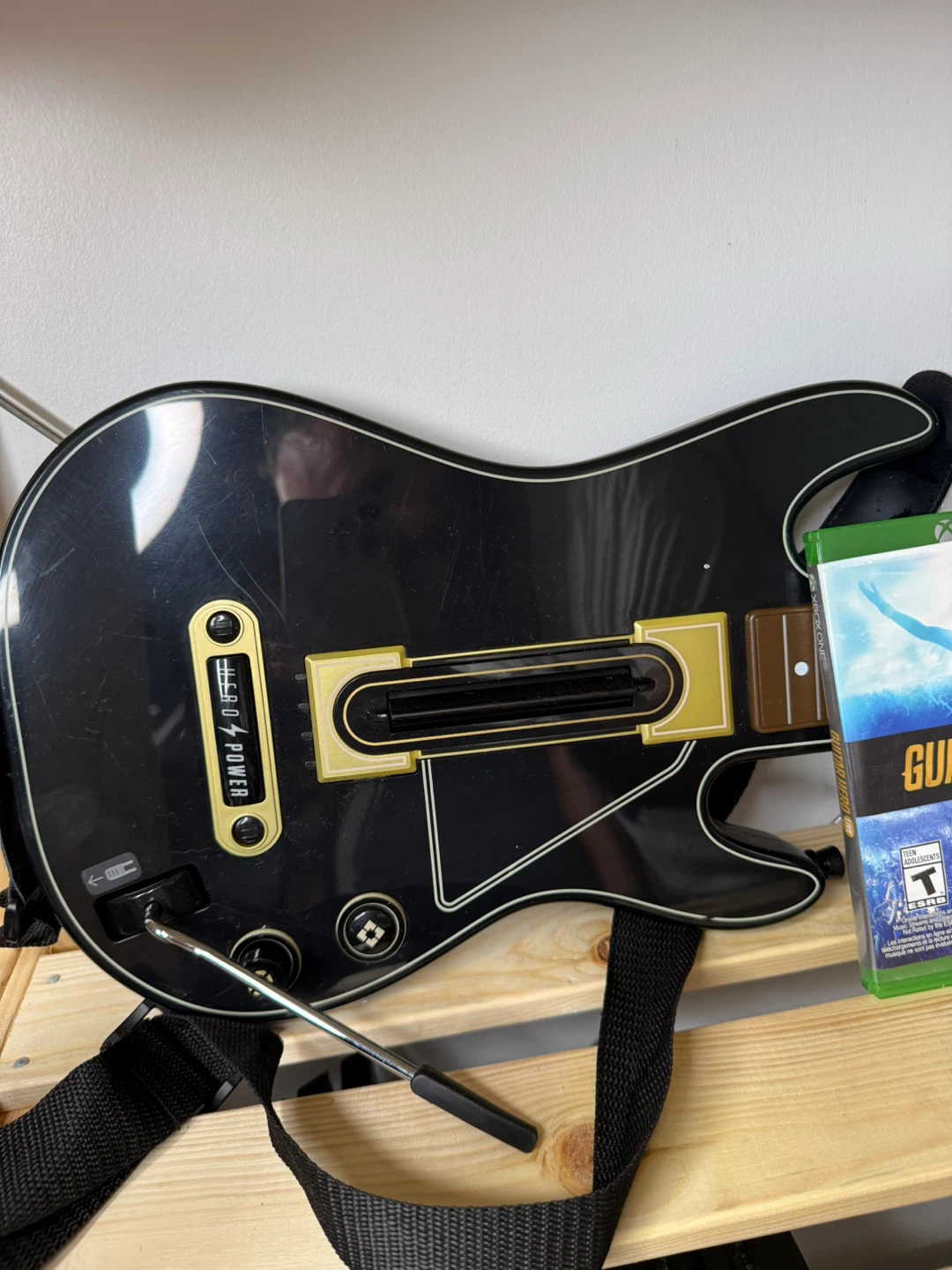 Guitar hero bundle Xbox One - photo 4