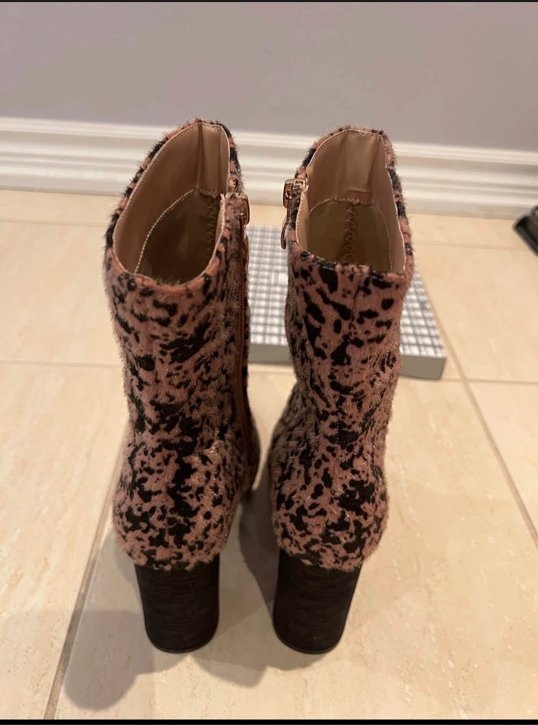 Women's Leopard Print Ankle Boots - photo 5