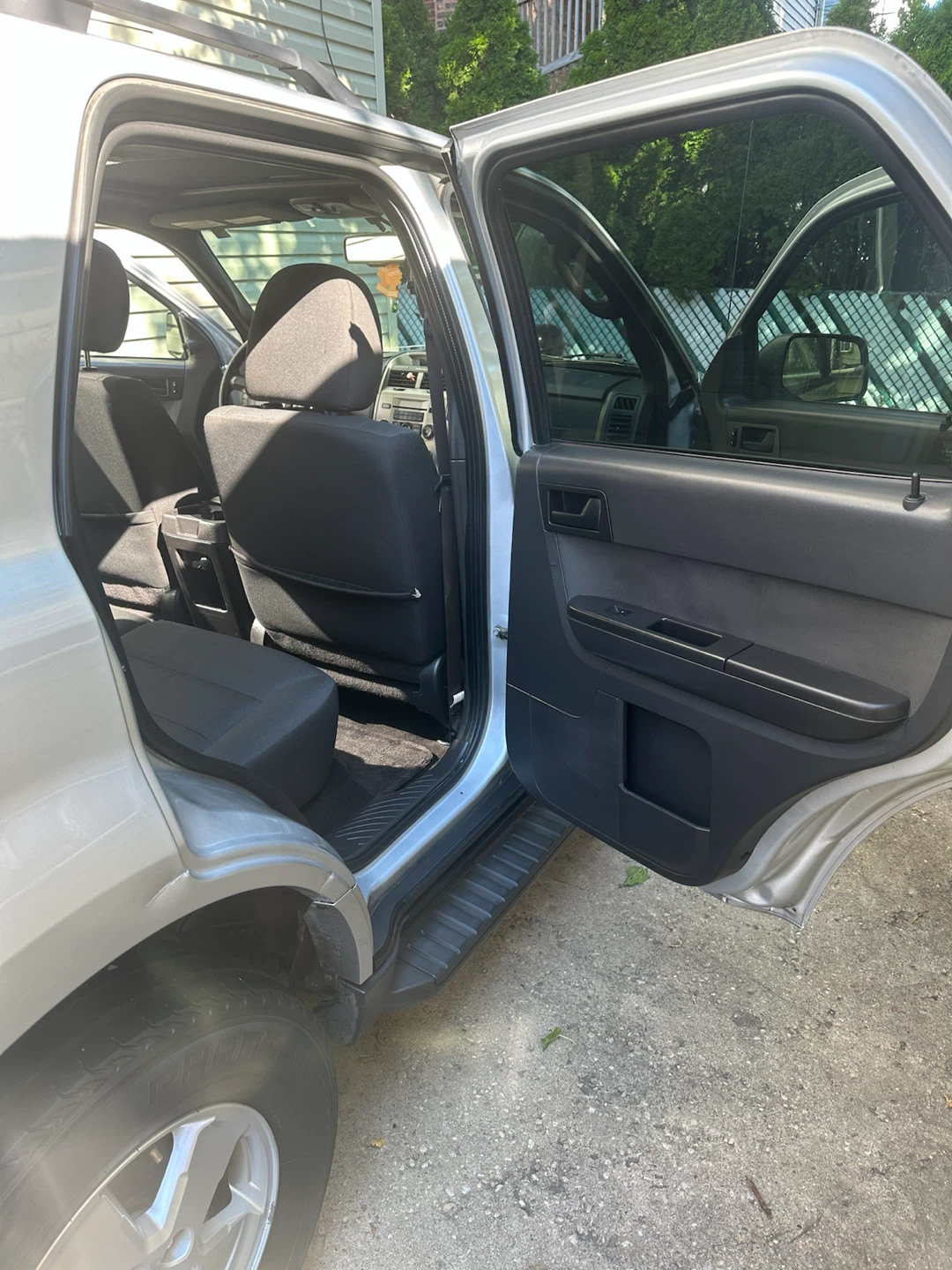 2010 Ford Escape XLT SUV - photo 5