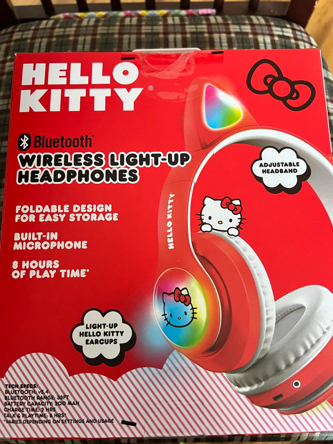Hello Kitty Wireless Light-Up Headphones - photo 3