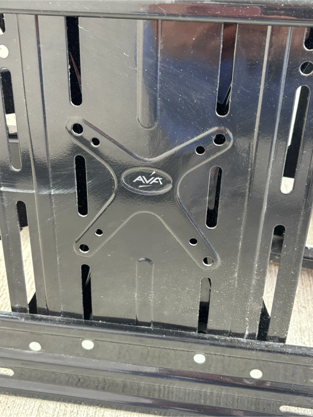 AVF Heavy-Duty Full Motion TV Wall Mount - photo 3