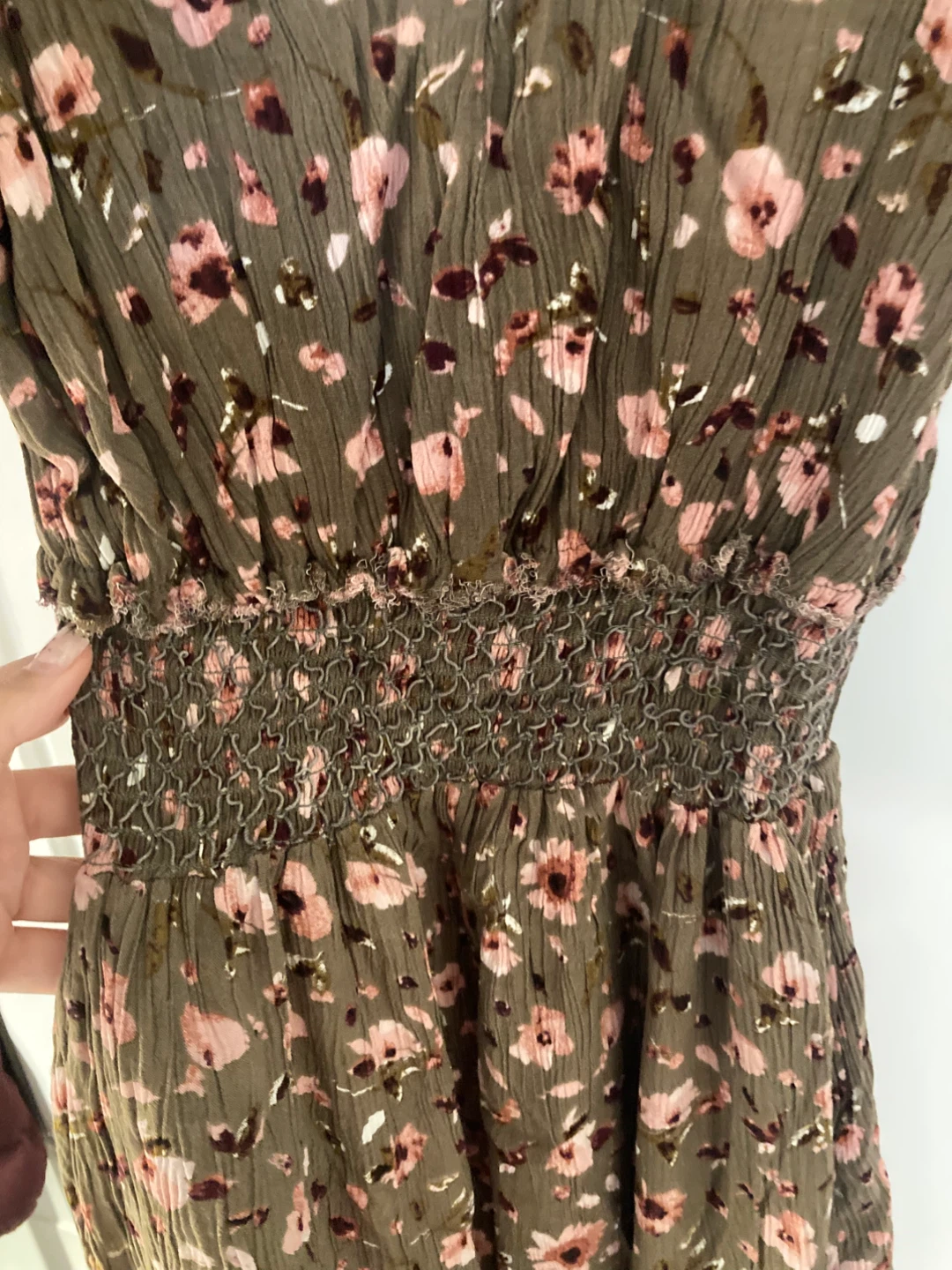 Devoted Floral Print Smocked Dress - photo 5
