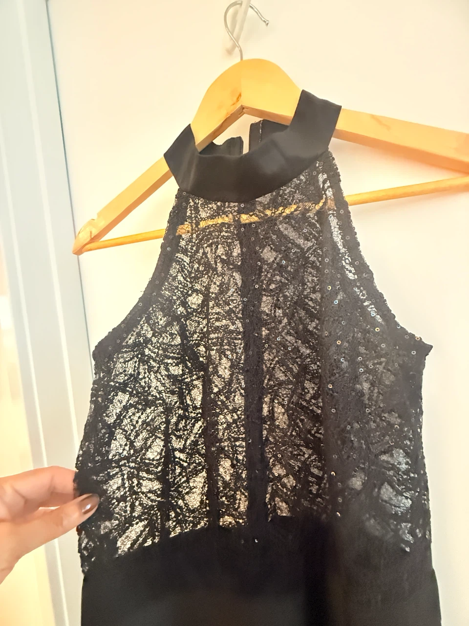 Black Halter Neck Lace Dress - photo 4