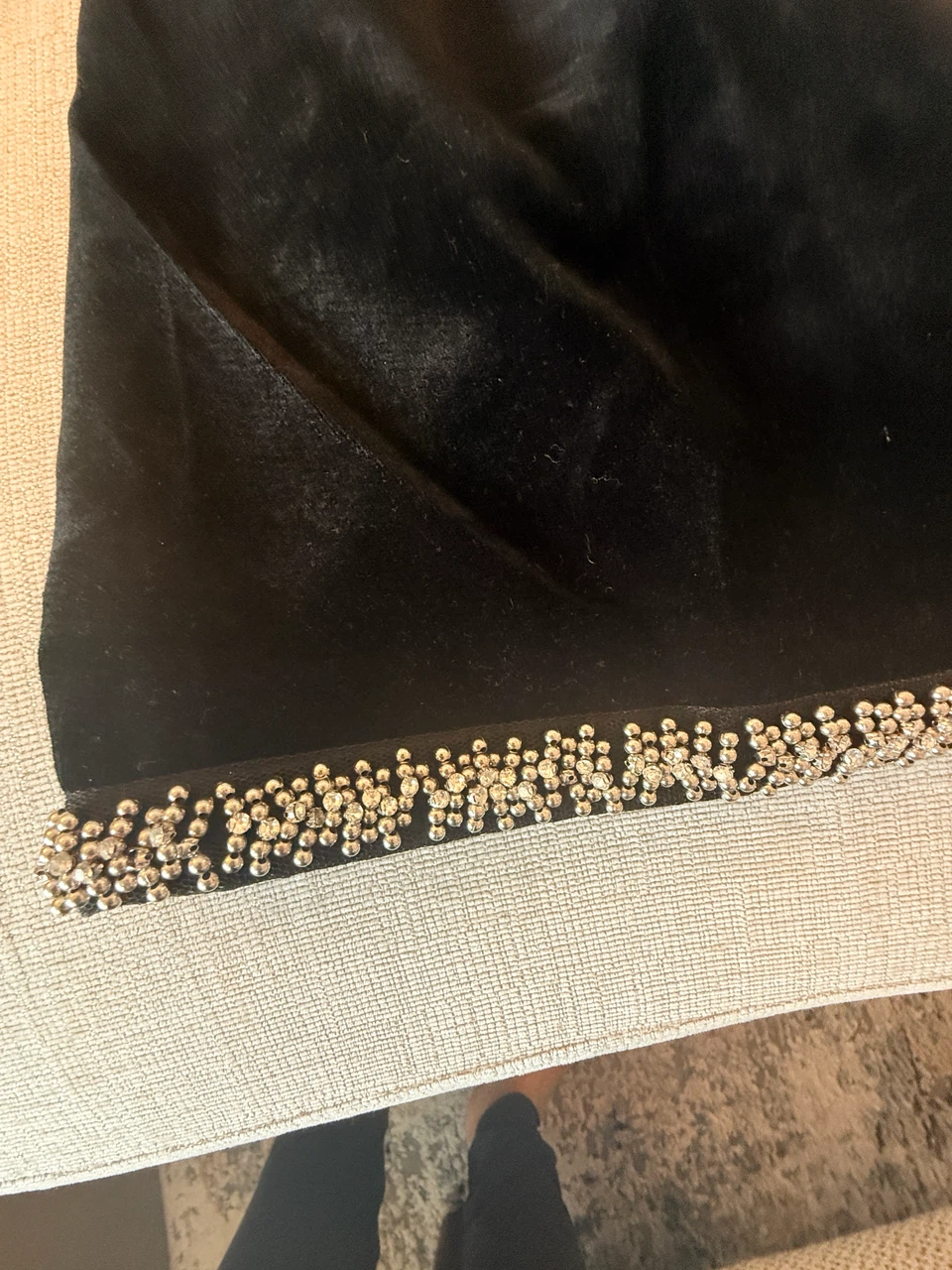 Black Velvet Skirt with Beaded Trim - Zara Size M - photo 3