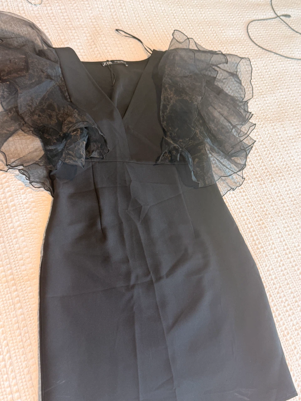 Zara Black Ruffled Organza Sleeve Dress - photo 4