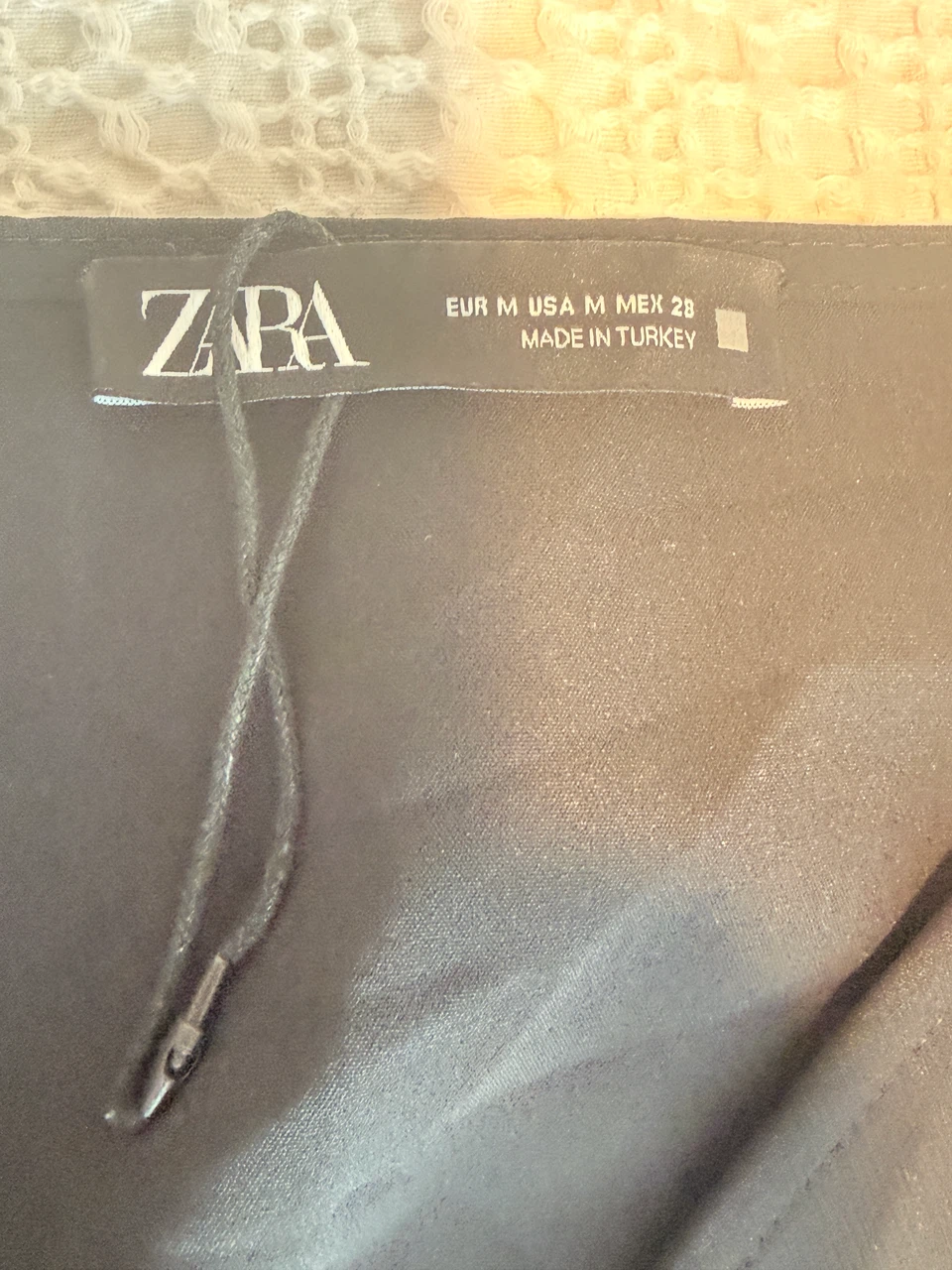 Zara Black Ruffled Organza Sleeve Dress - photo 5