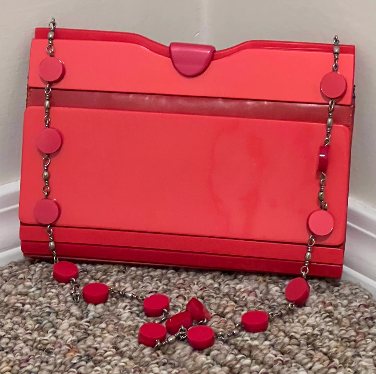 8 Unique Purses