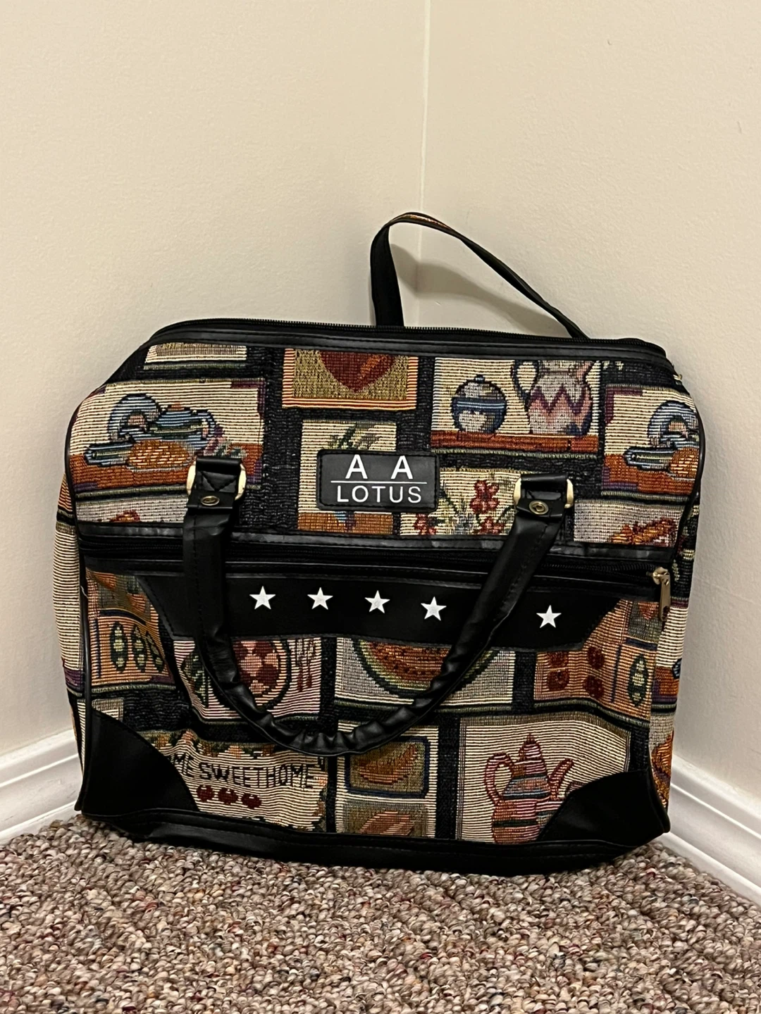 8 Unique Purses - photo 5