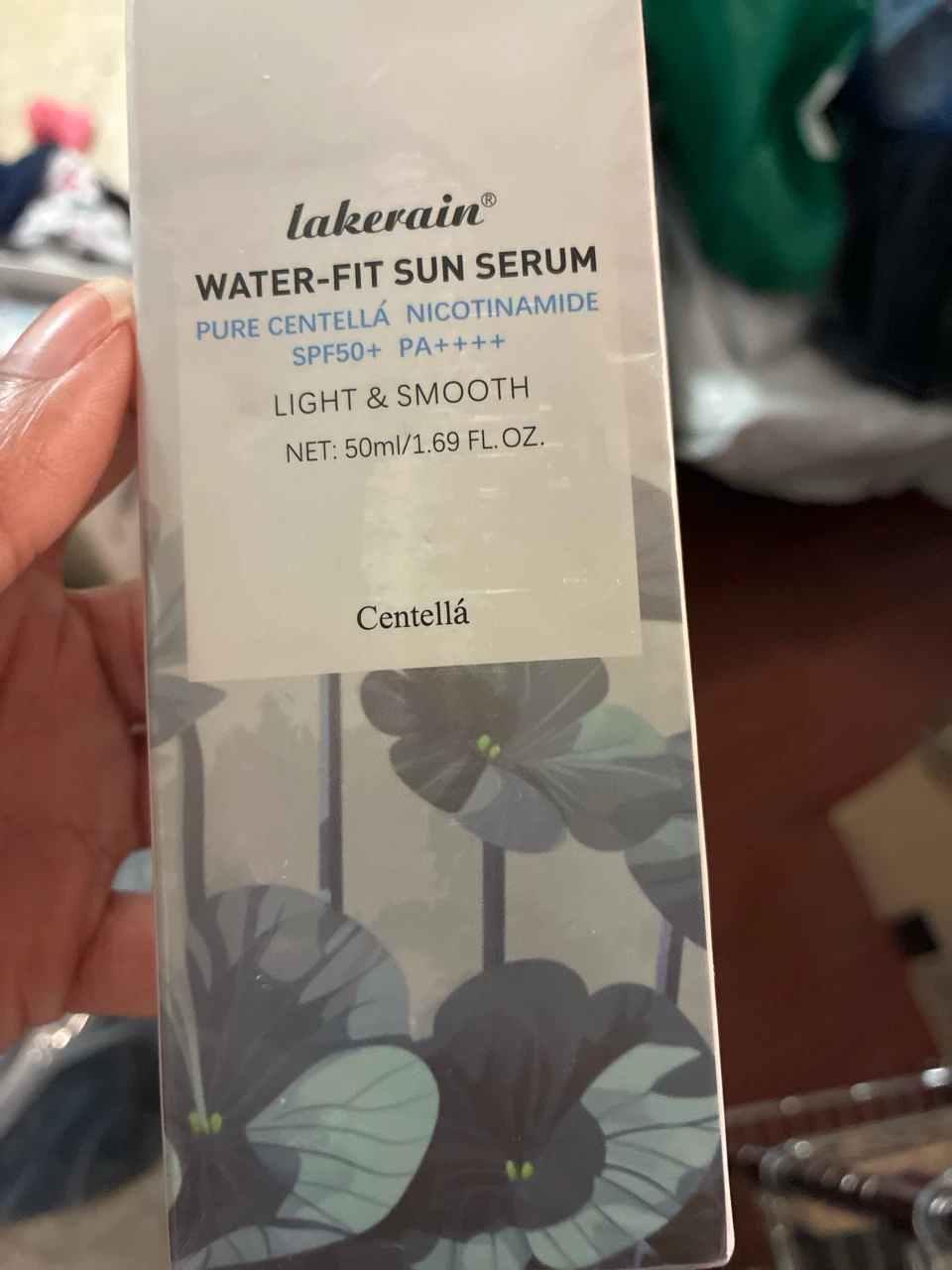 Lakerain Water-Fit Sun Serum SPF50+