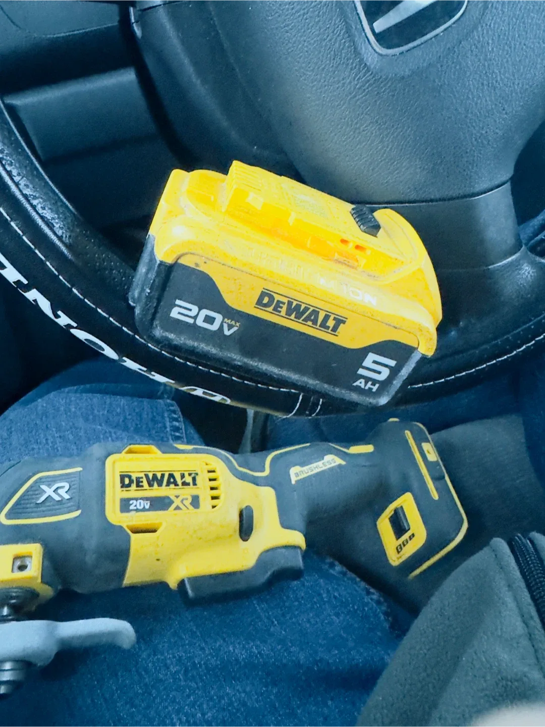 DeWalt DCS356 20V Cordless Oscillating Multi-Tool - photo 3
