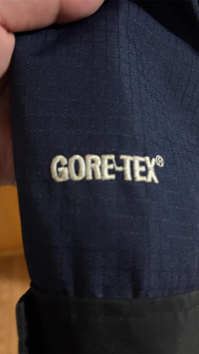 The North Face Gore-Tex Jacket - photo 4
