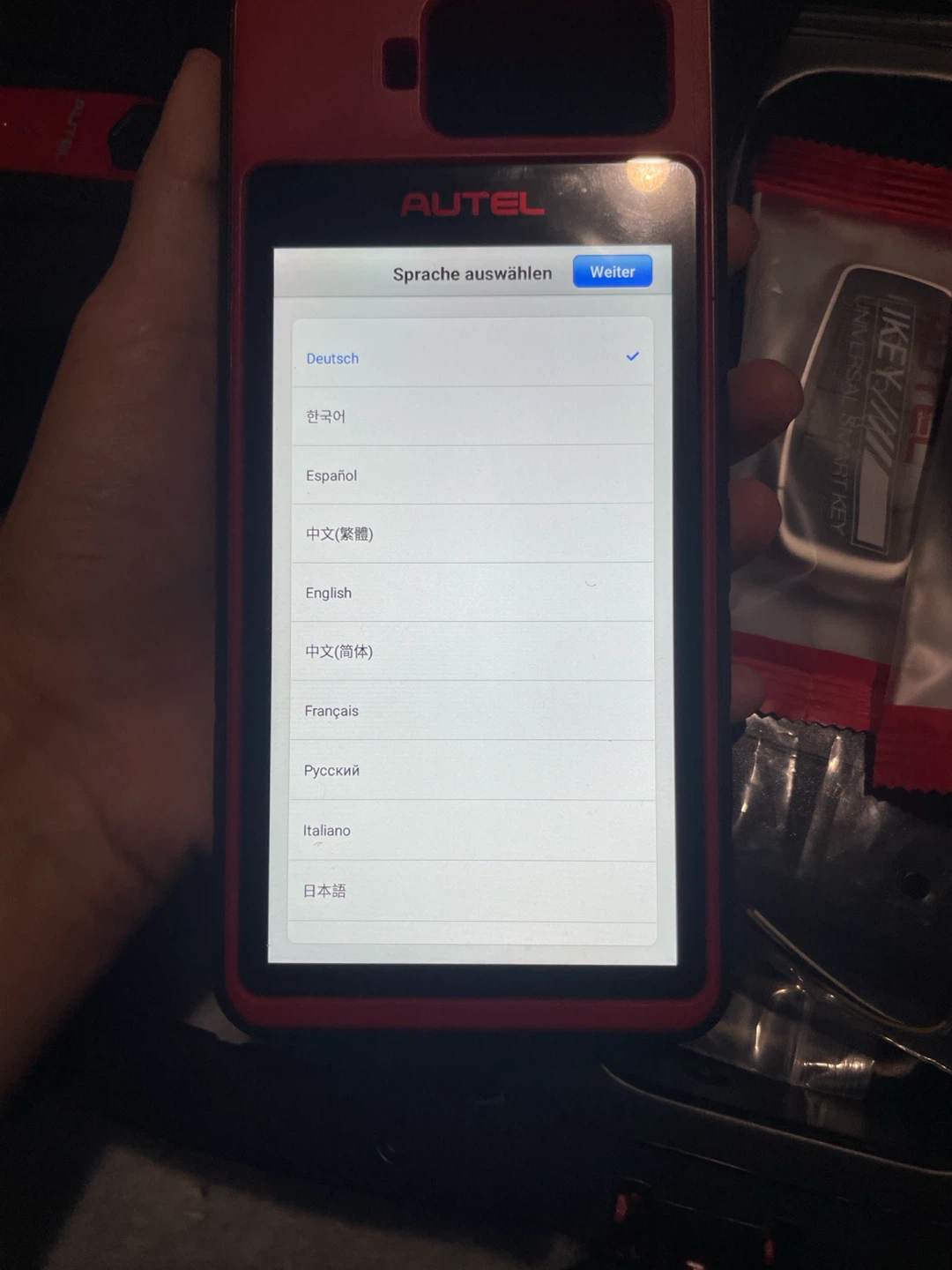 Autel MaxiIM KM100 Key Fob Programming Tool w/ 2 Blank Keys - photo 4
