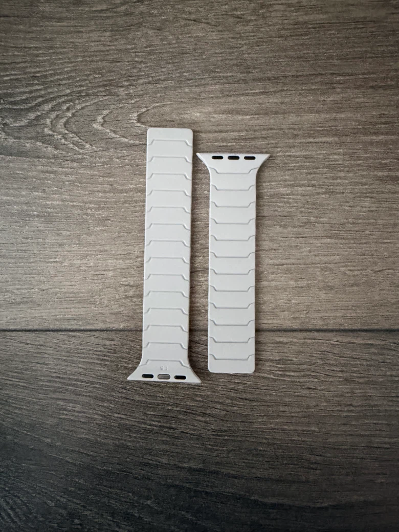 Magnetic Link Watch Band for Apple Watch 40, 41 and 42 mm