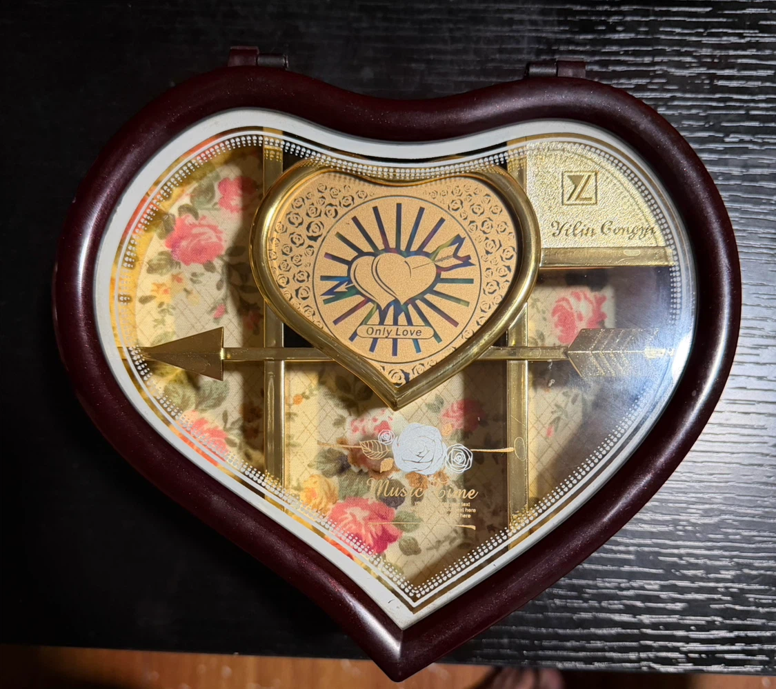 Heart Shaped Musical Jewelry Box