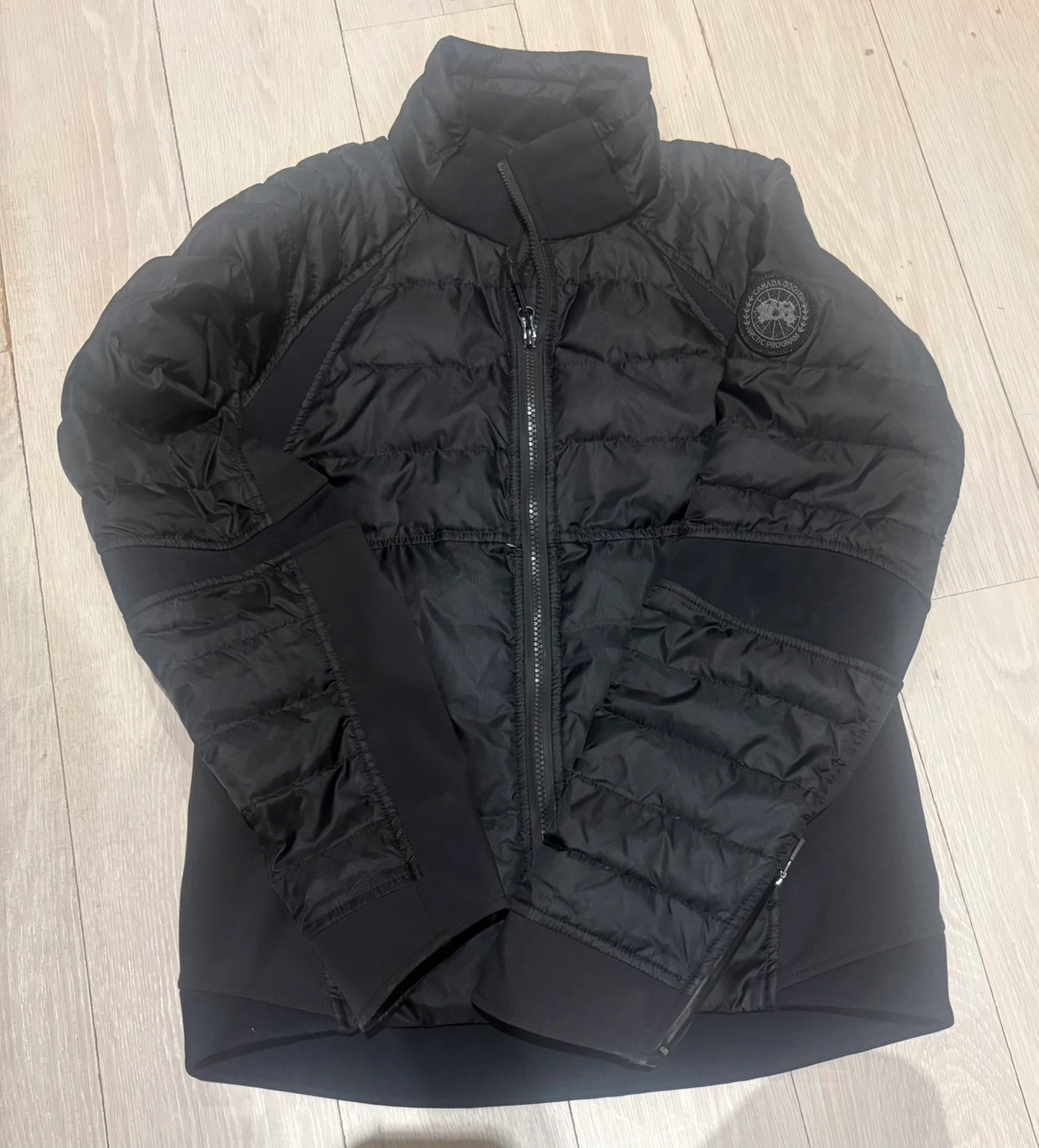 CANADA GOOSE Men's XS Light Weight Insulated Jacket Black
