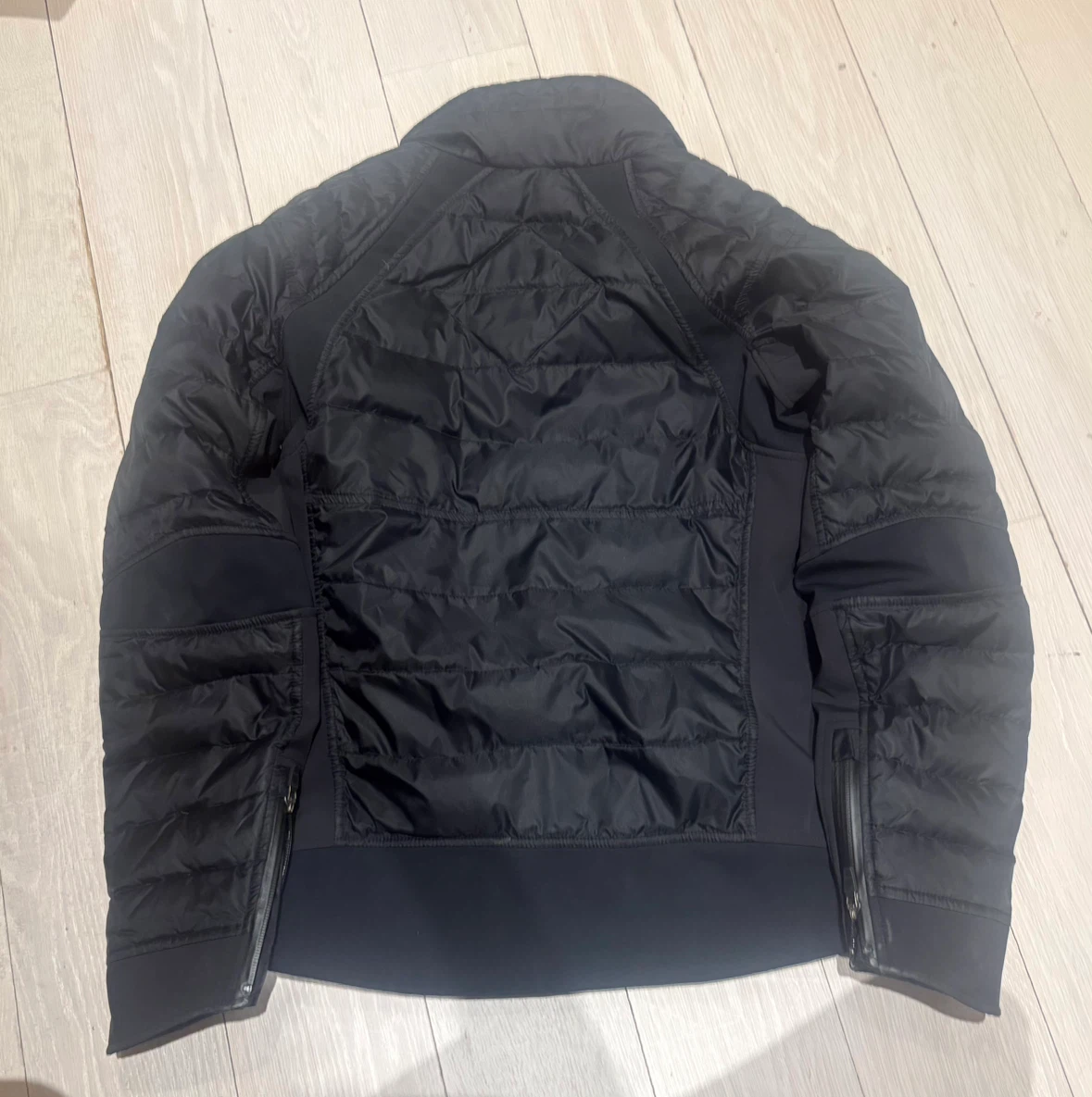 CANADA GOOSE Men's XS Light Weight Insulated Jacket Black - photo 3
