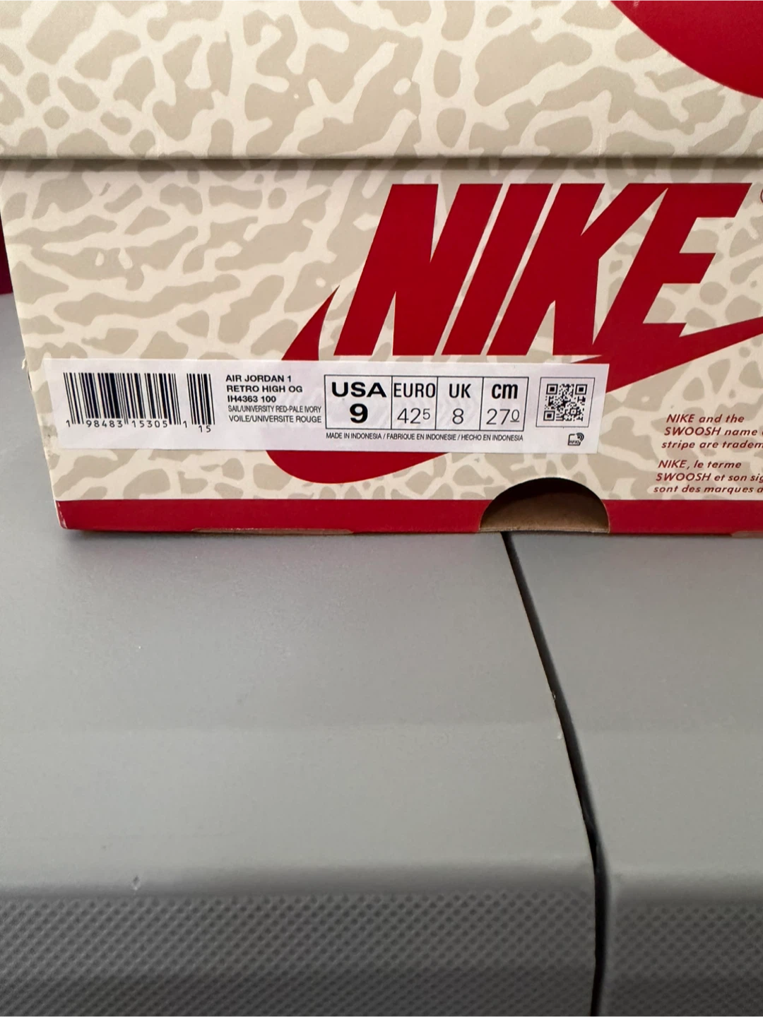 Nike Air Jordan 1 Retro High OG "Sail" Size 9 - photo 2
