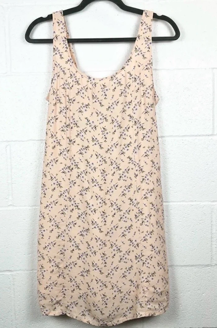 American Eagle Floral Smocked Dress