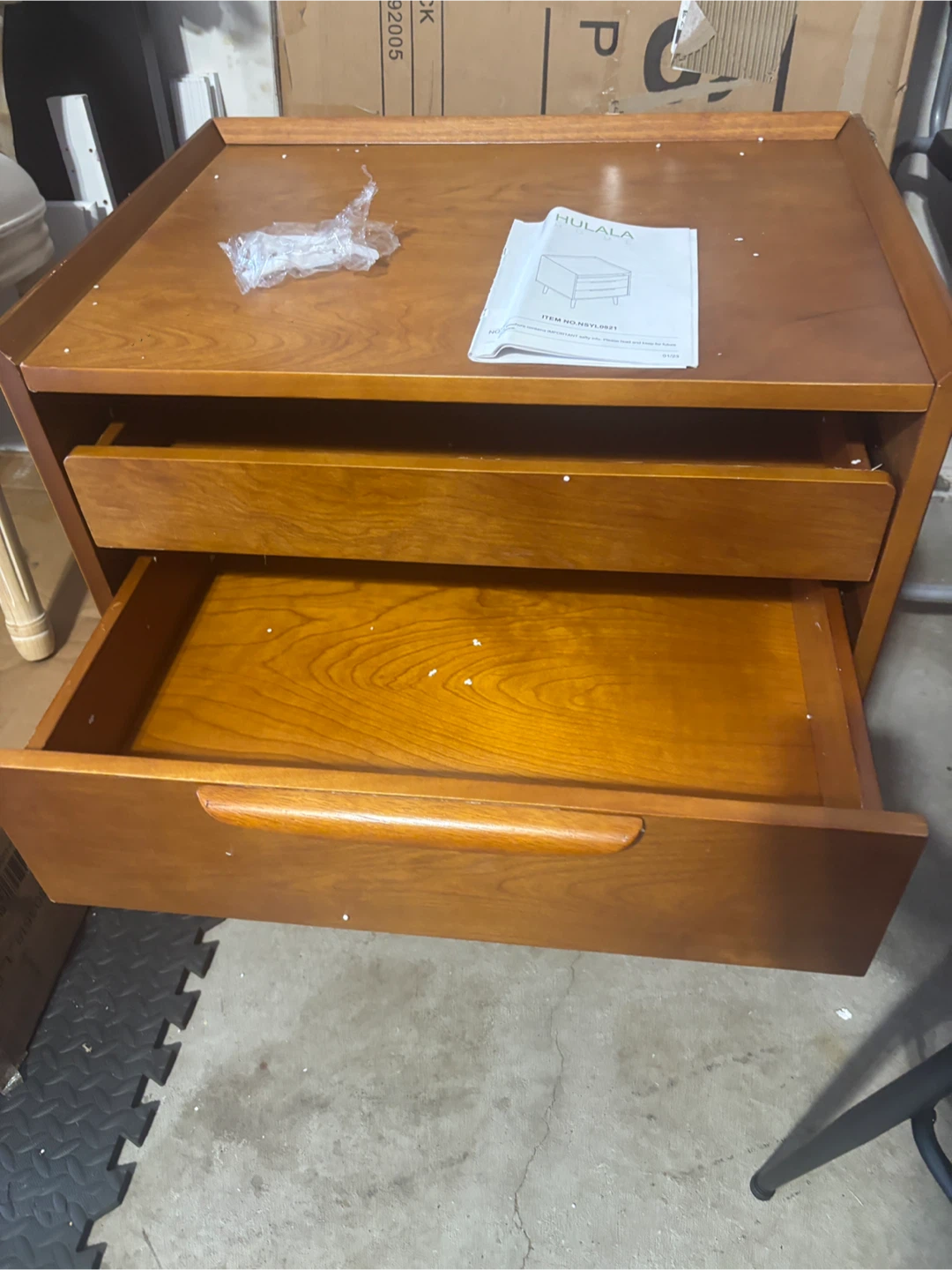 Corrigan Studio End/ bedside  Table with charging station - photo 4