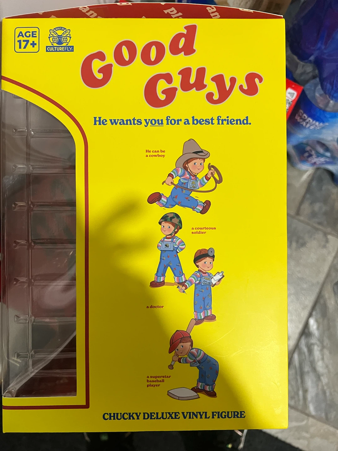 Good Guys Chucky Deluxe Vinyl Figure - photo 2