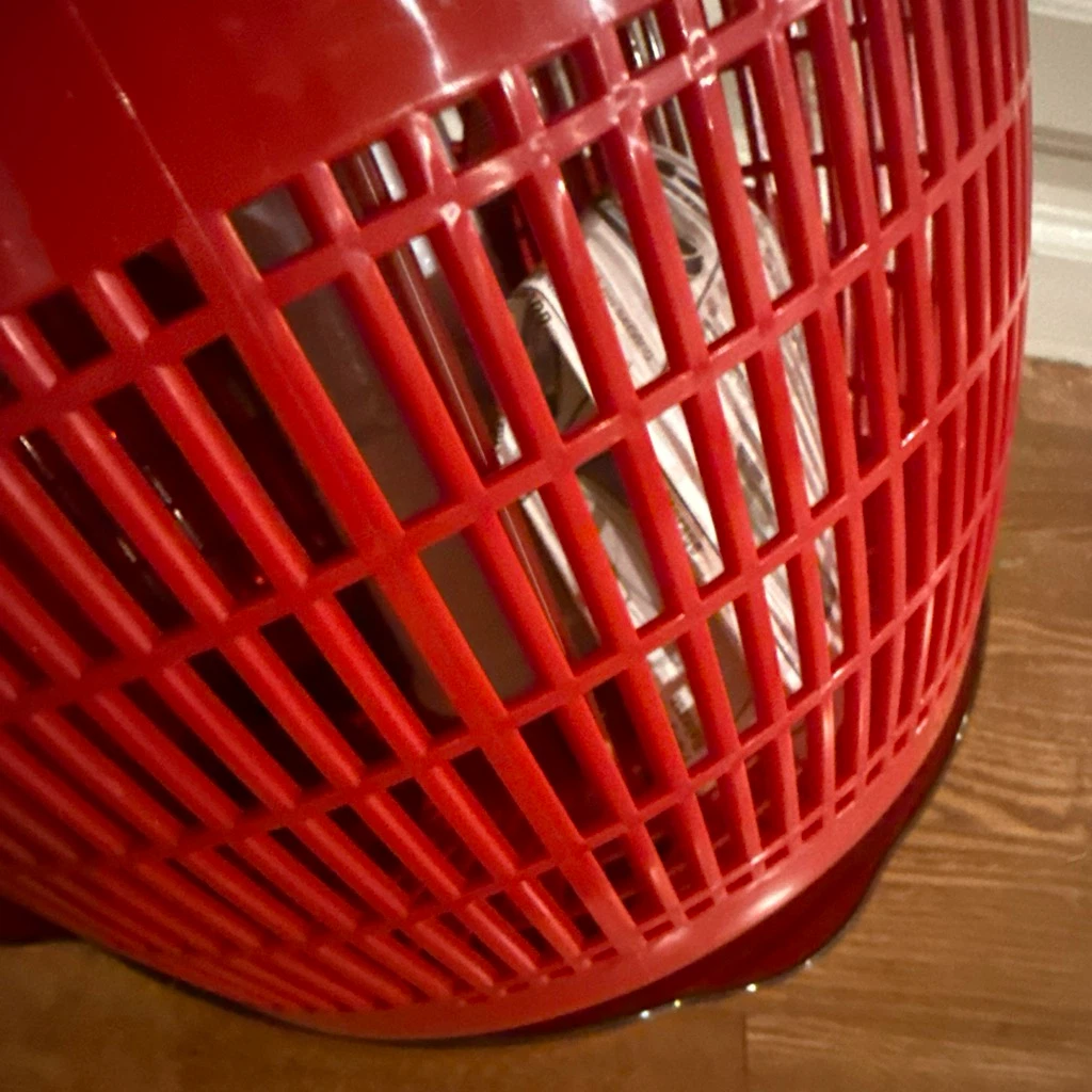 Red Salad Spinner - photo 2