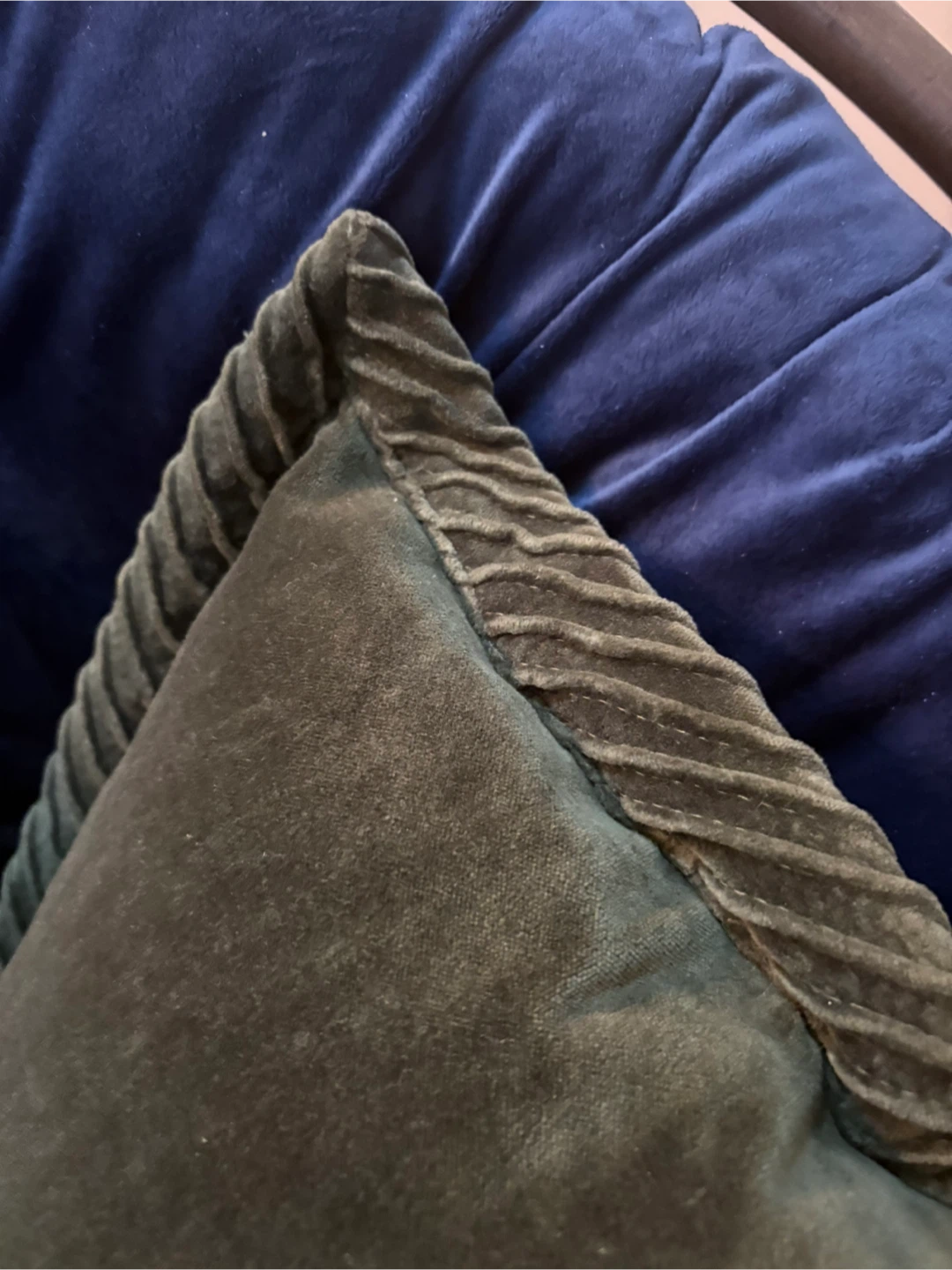 Pair Velvet Throw Pillows - photo 2