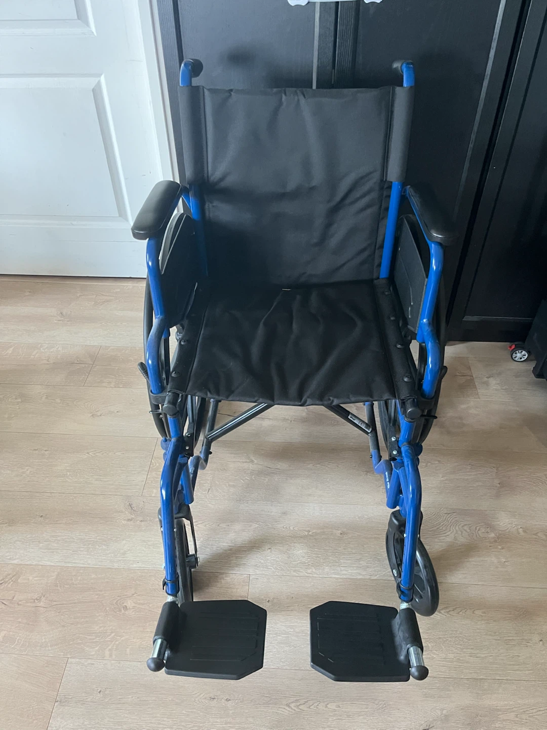 Drive Medical Blue Streak 18” Wheelchair – Like New - photo 3