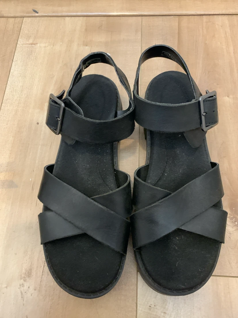 Clarks Black Leather Platform Sandals - photo 5