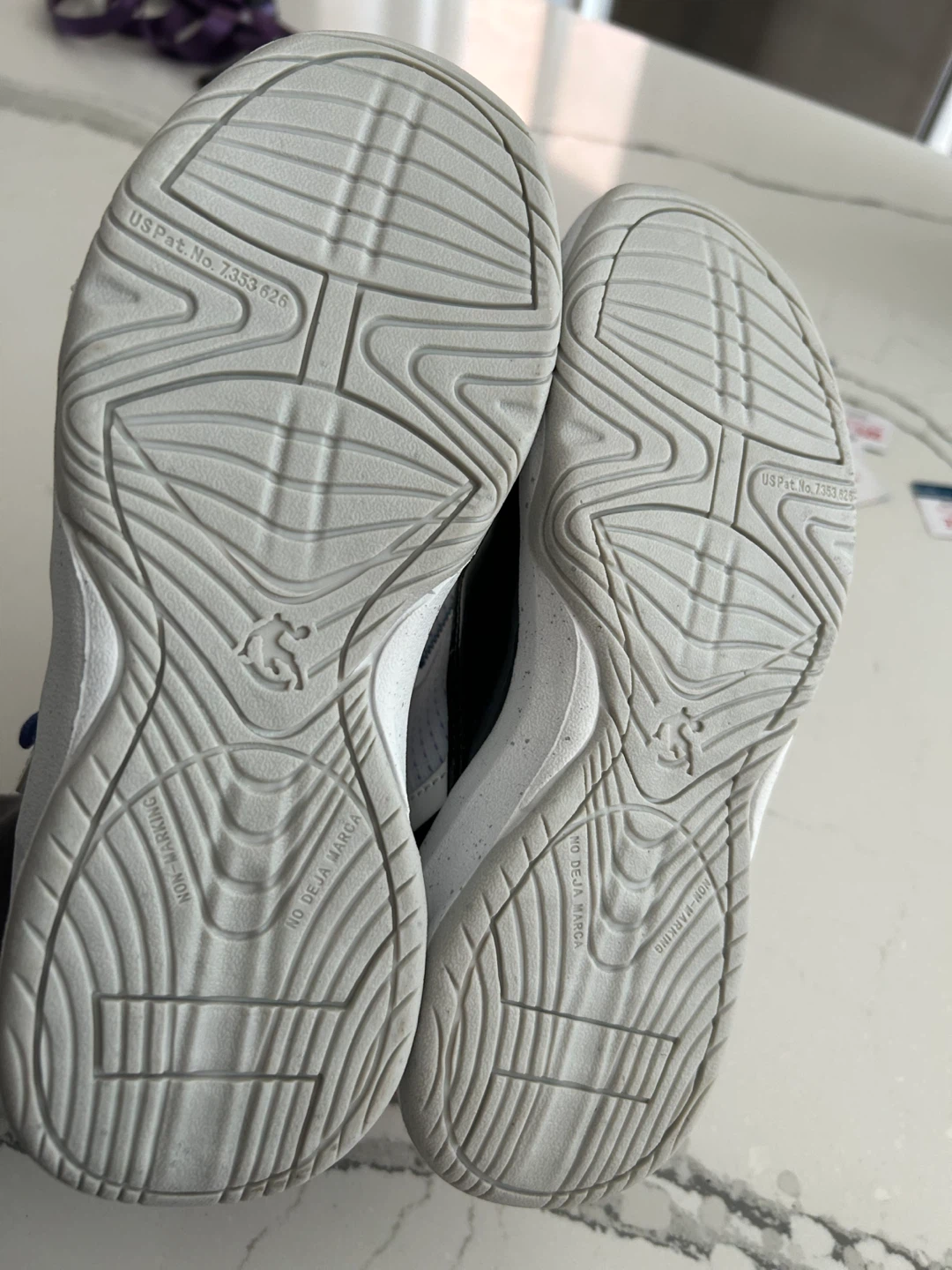 Size 3   CAND1 Kids' White Basketball Shoes - photo 3