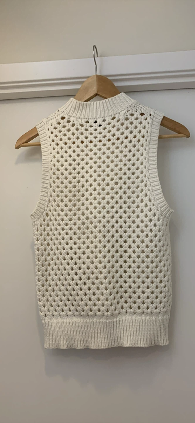 Theory Sweater Vest - Cream - Size P - photo 2