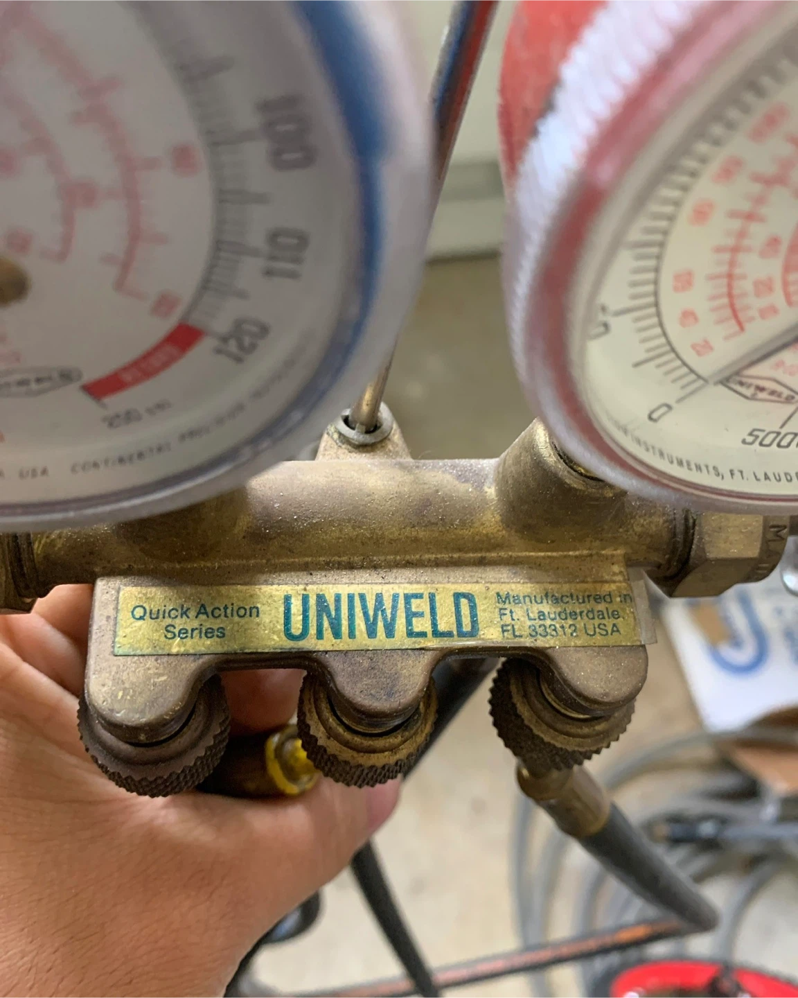 Uniweld HVAC Manifold Gauge Set - photo 2