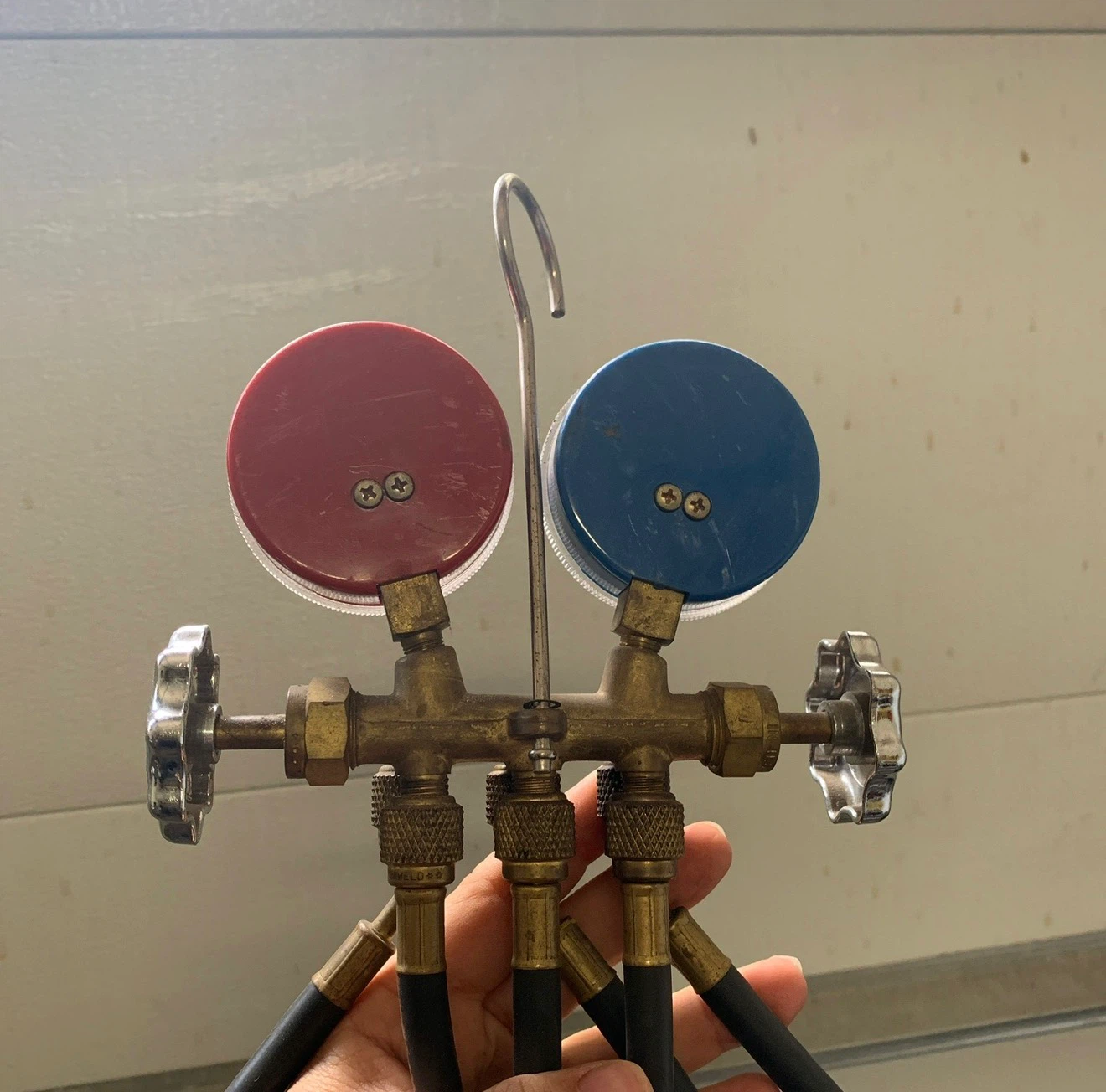Uniweld HVAC Manifold Gauge Set - photo 3
