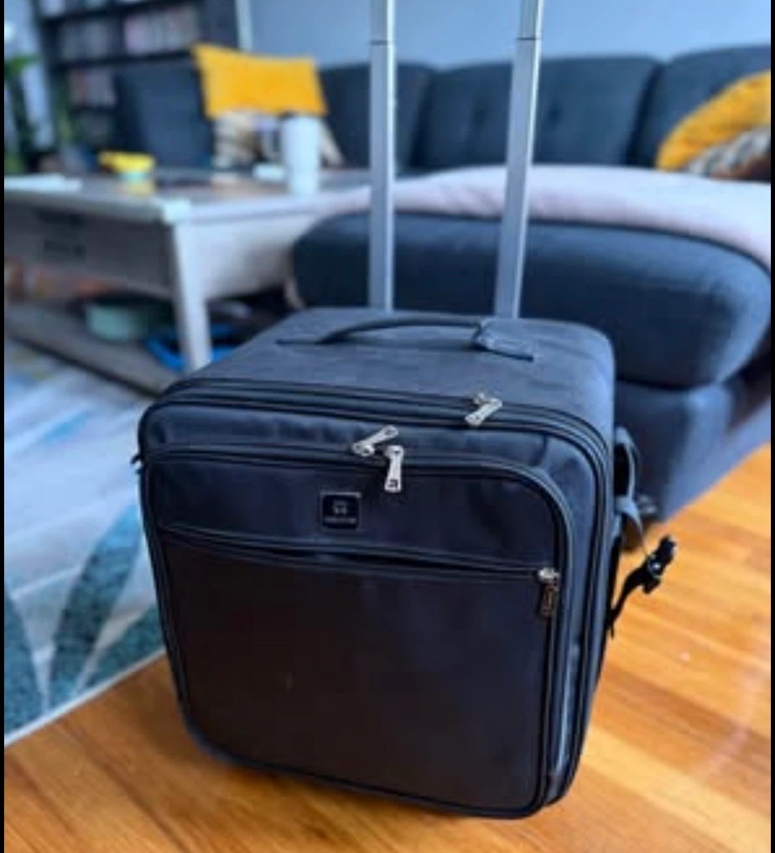 Relavei makeup artist / hairstylist case - photo 2