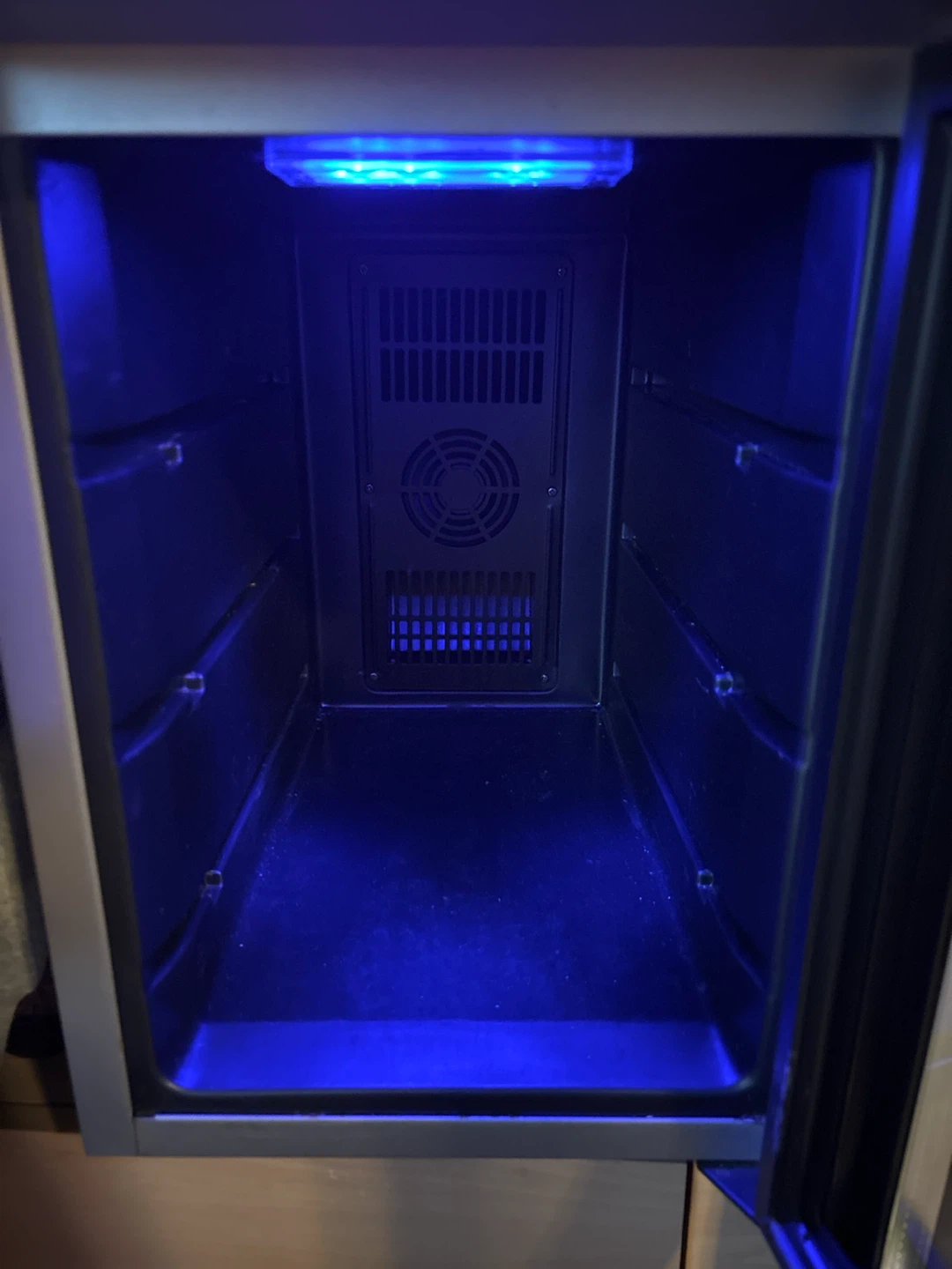 Danby Maître D' Beverage Cooler - photo 3
