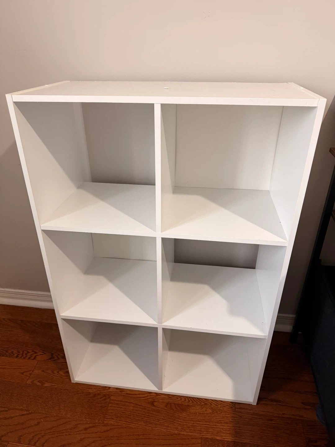 White 6-Cube Storage Shelf