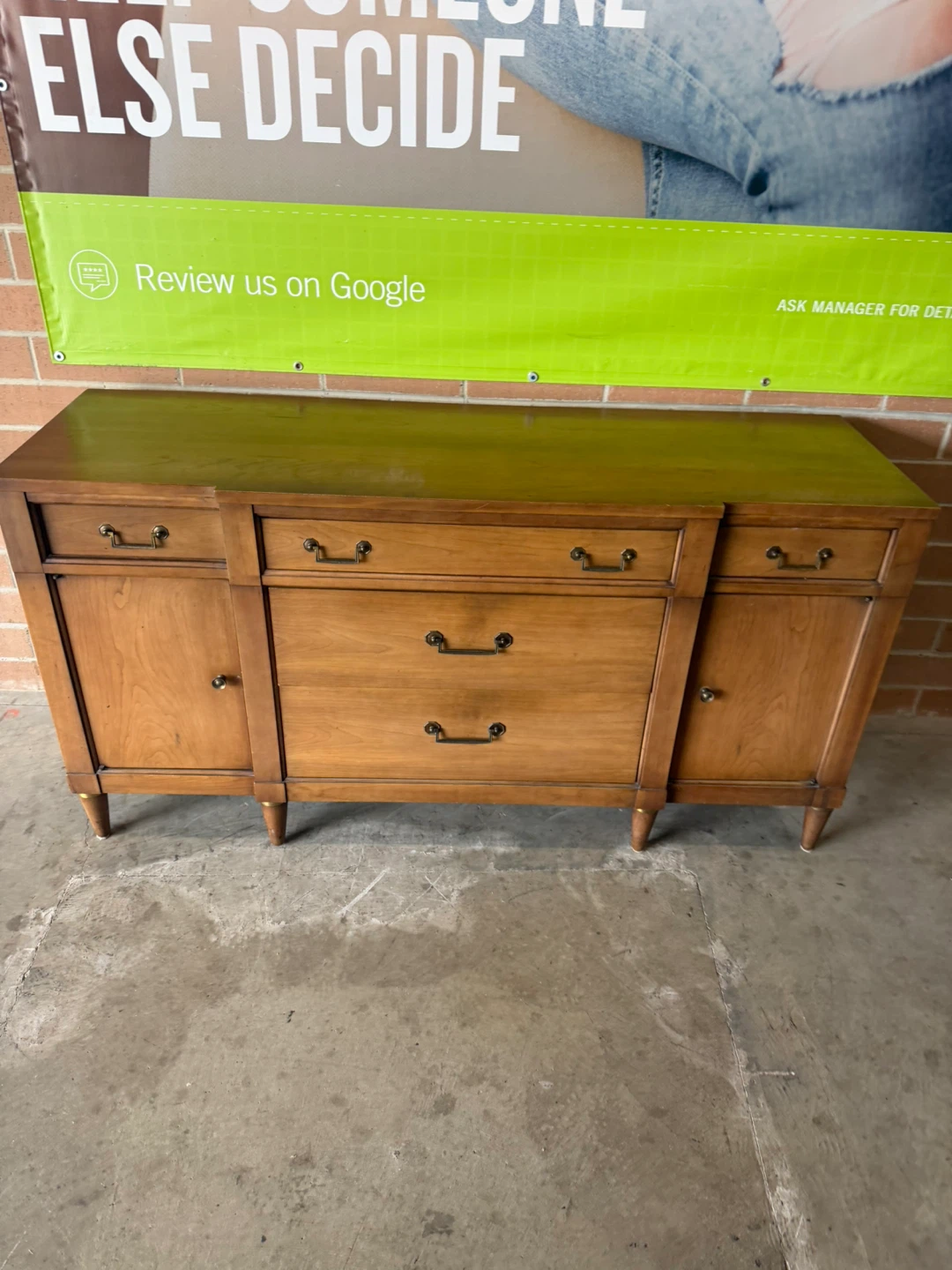 Sideboard/Buffet with drawers and storage - photo 2