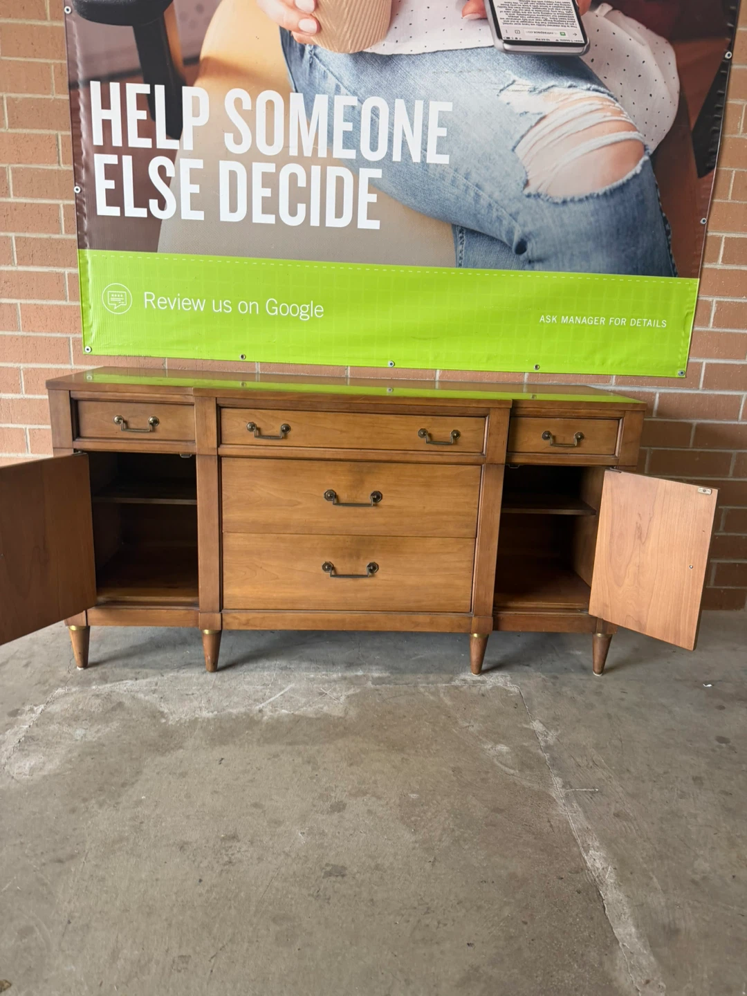 Sideboard/Buffet with drawers and storage - photo 3