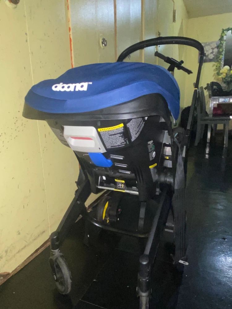 Doona Infant Car Seat and Stroller