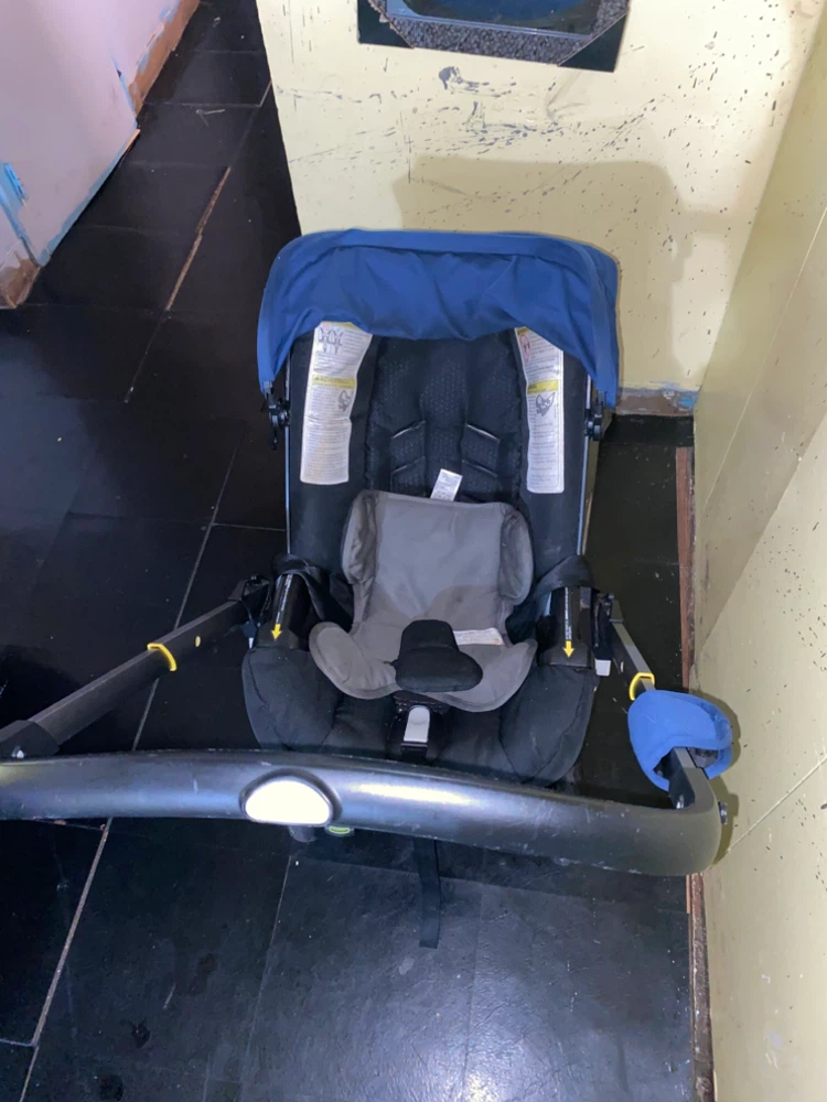 Doona Infant Car Seat and Stroller - photo 4