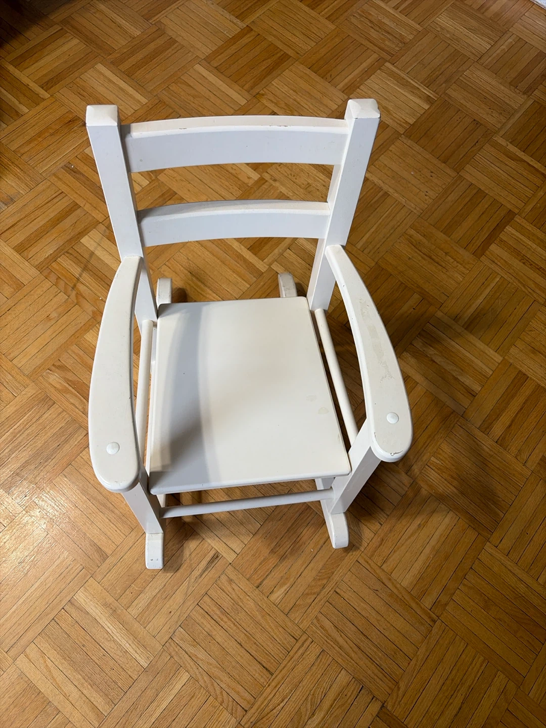 White Wooden Rocking Chair for Kids - photo 4