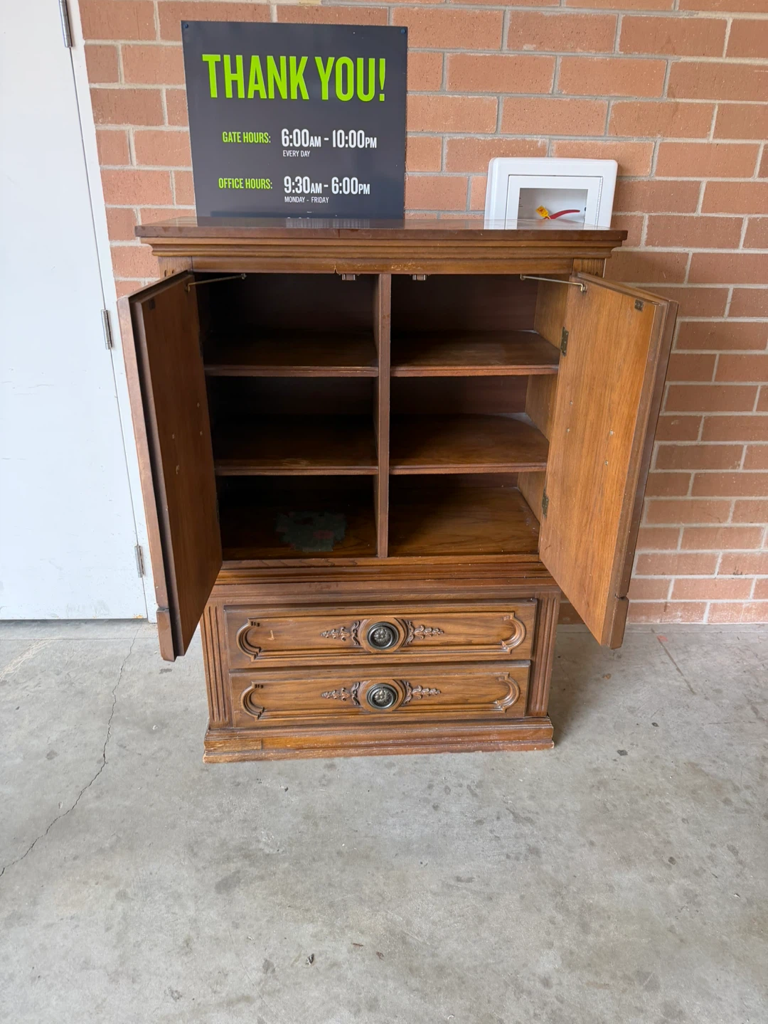 Vintage Wooden Armoire Wardrobe Dresser - photo 5